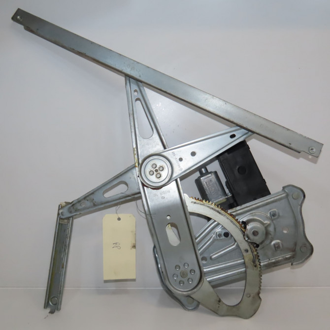 Mecanisme+moteur leve-glace avg occasion RENAULT MEGANE III Phase 2 01-2012->06-2014 1.6 DCI 130ch 807216718R 2