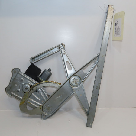 Mecanisme + moteur lève-glace avant droit occasion RENAULT MEGANE III Phase 2 01-2012->06-2014 1.6 DCI 130ch 807203154R