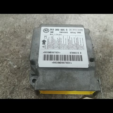 Boitier pyrotechnique occasion VOLKSWAGEN GOLF V Phase 1 11-2003->10-2008 1.9 TDI 105ch 1K0909605T037