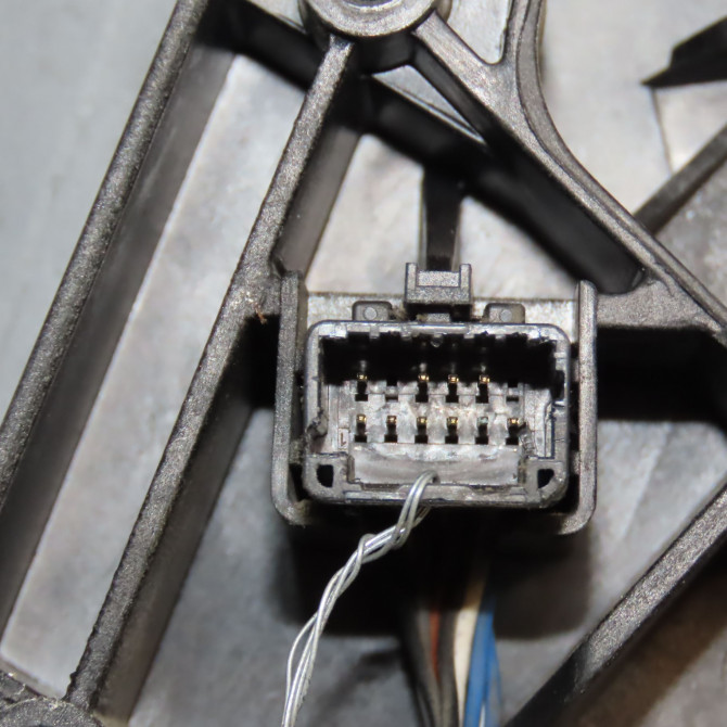 Retroviseur exterieur electrique gauche occasion RENAULT MEGANE III Phase 1 11-2008->01-2012 1.9 DCI 130ch 963020181R 4