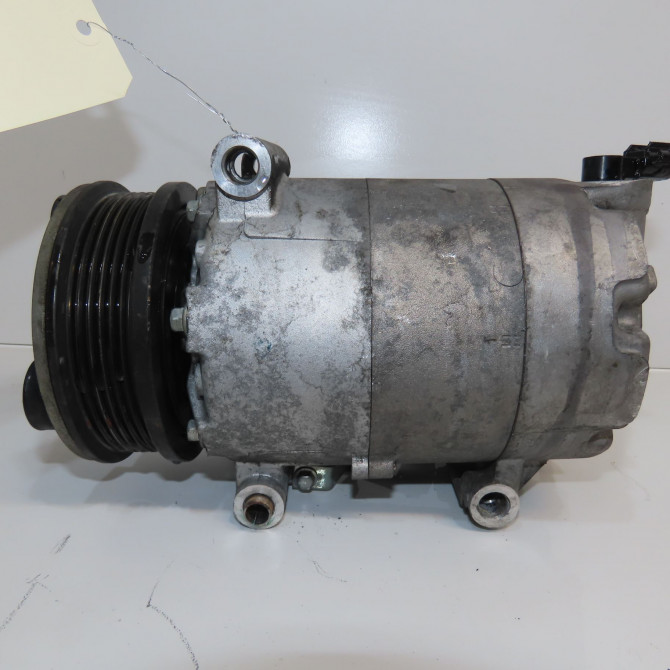 Compresseur air conditionne occasion LAND ROVER RANGE ROVER EVOQUE phase 1 06-2011->... LR083481 1