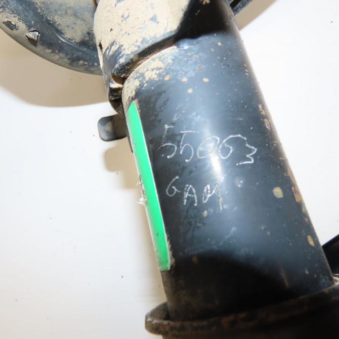 Amortisseur avant droit occasion RENAULT LAGUNA III Phase 1 ESTATE 10-2007->10-2010 1.5 DCI 110ch 543027068R 3