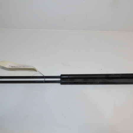 Verin droit hayon occasion VOLKSWAGEN LUPO Phase 1 10-1998->06-2005 1.7 SDI 8L0823359