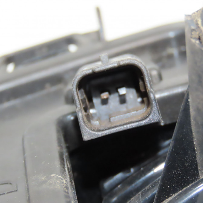 Feu arrière intérieur droit occasion RENAULT LAGUNA III Phase 2 11-2010->03-2013 2.0 DCI 16v 130ch 265509589R 4