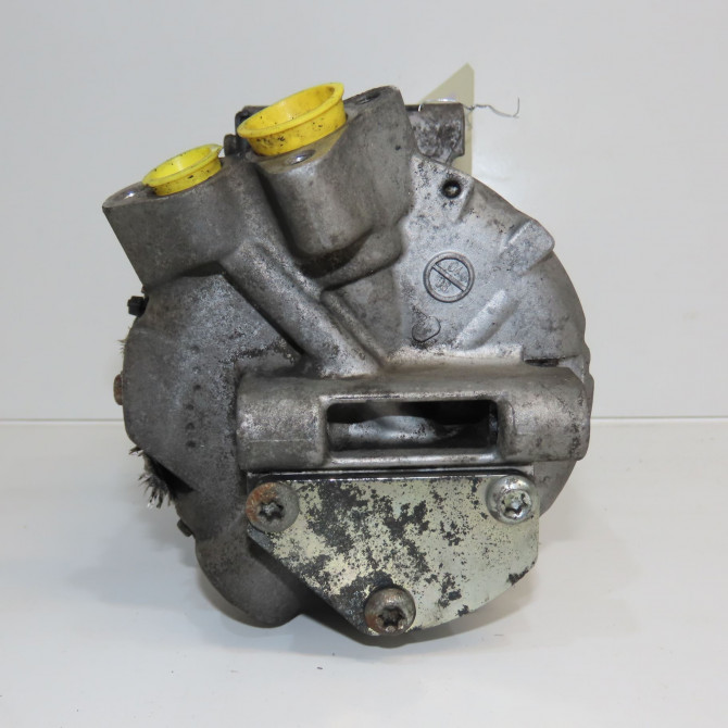 Compresseur air conditionne occasion RENAULT LAGUNA III Phase 2 11-2010->03-2013 2.0 DCI 16v 130ch 8200890987 4
