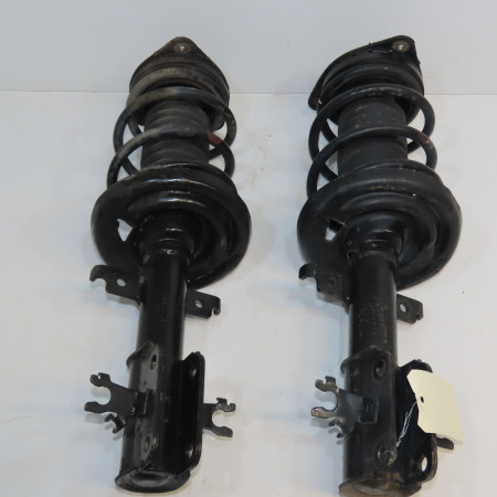 Amortisseur avant droit occasion RENAULT LAGUNA III Phase 2 11-2010->03-2013 2.0 DCI 16v 130ch 543027068R