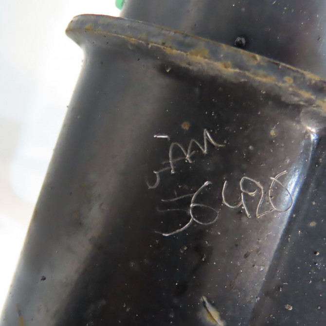 Amortisseur avant droit occasion RENAULT LAGUNA III Phase 2 11-2010->03-2013 2.0 DCI 16v 130ch 543027068R 5