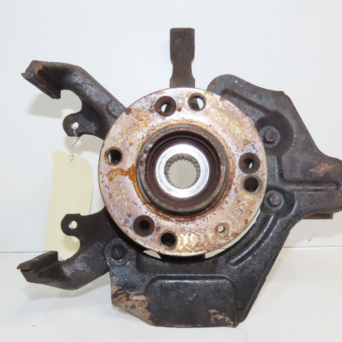 Moyeu avg occasion VOLKSWAGEN LUPO Phase 1 10-1998->06-2005 1.7 SDI 6N0498625A 1