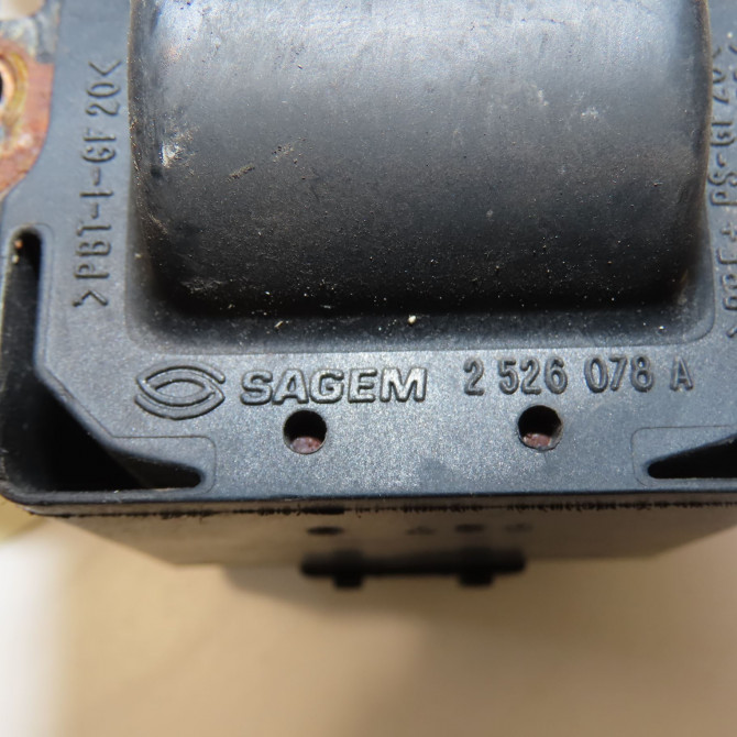 Bobine allumage occasion RENAULT TWINGO I Phase 1 04-1993->08-1998 1.2i 60ch 224336134R 5