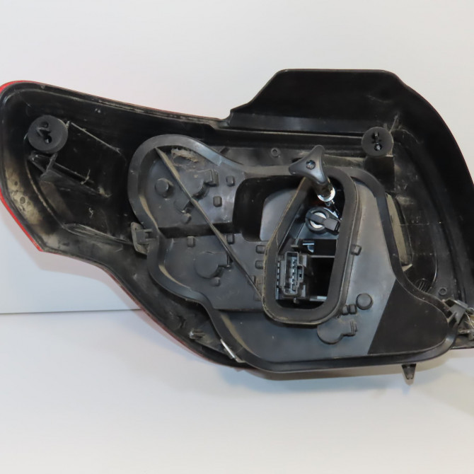 Feu arrière droit occasion CITROEN DS3 Phase 1 11-2009->03-2014 1.6 e-HDi 90ch 9676973380 2