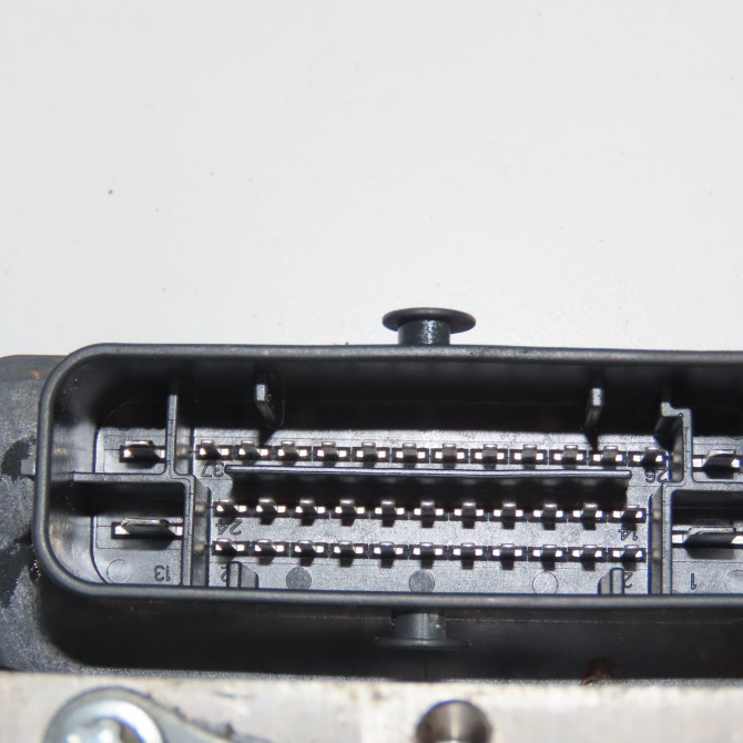 Unité hydraulique ABS occasion RENAULT ZOE Phase 1 10-2012->... ELEC 476601988R 6