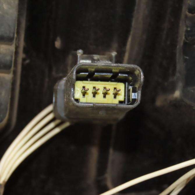 Feu arrière droit occasion CITROEN C3 PICASSO Phase 2 09-2012->... 1.6 HDI 90ch 6351GL 4