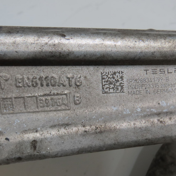 Triangle inf avd occasion TESLA 118834100C 3