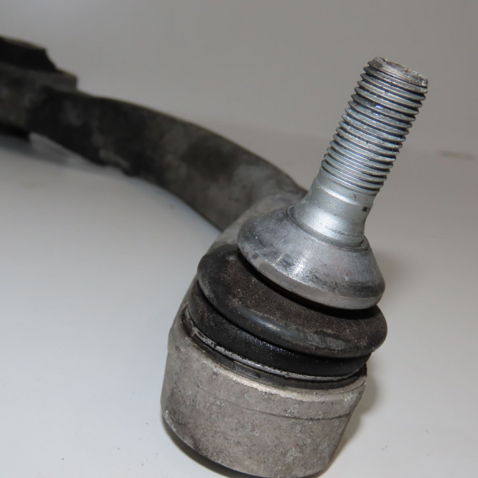 Triangle inf avg occasion TESLA 118834100C 3