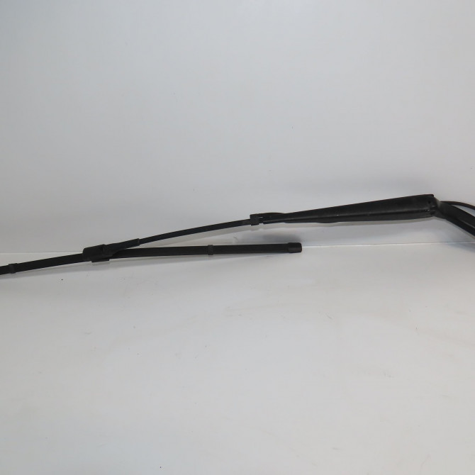 Bras essuie-glace avant gauche occasion MERCEDES 9108203200 1