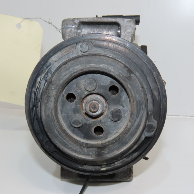 Compresseur air conditionne occasion MERCEDES 8303902 2