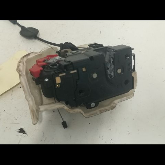 Serrure porte avg occasion VOLKSWAGEN GOLF PLUS Phase 1 03-2005->03-2009 1.9 TDI 105ch 3D1837015AP 2