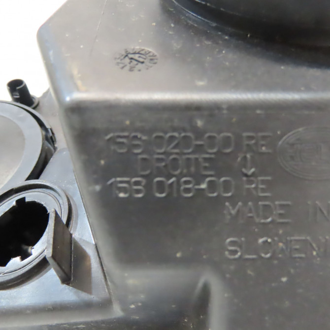 Phare droit occasion RENAULT CLIO II Phase 2 06-2001->07-2006 1.5 DCI 65ch 7701045175 5