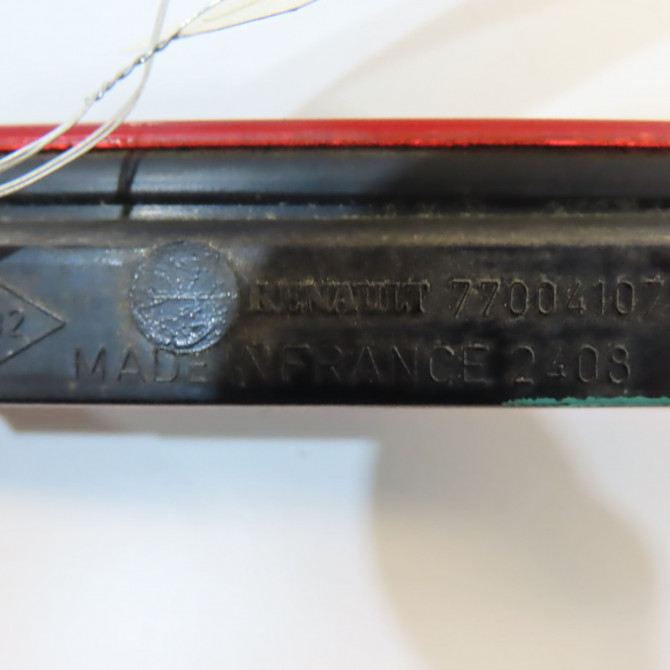 Feux stop supplementaire occasion RENAULT CLIO II Phase 2 06-2001->07-2006 1.5 DCI 65ch 7700844706 4