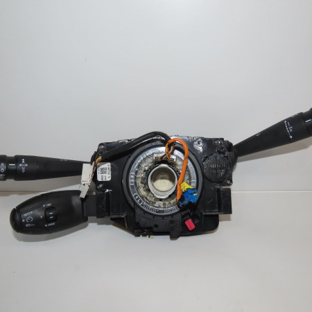 Bloc commodos occasion PEUGEOT 208 208 Phase 1 2012-03-01->2015-09-30 1.2 VTI 82ch 98081767ZD