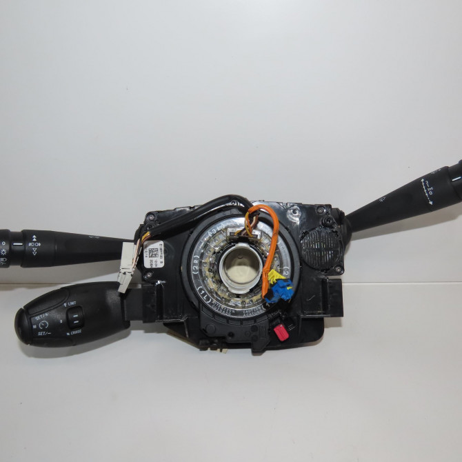 Bloc commodos occasion PEUGEOT 208 208 Phase 1 2012-03-01->2015-09-30 1.2 VTI 82ch 98081767ZD 1