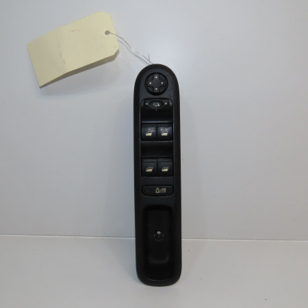 Commande lève-glace porte avant gauche occasion PEUGEOT 3008 I Phase 1 04-2009->12-2013 6490X6