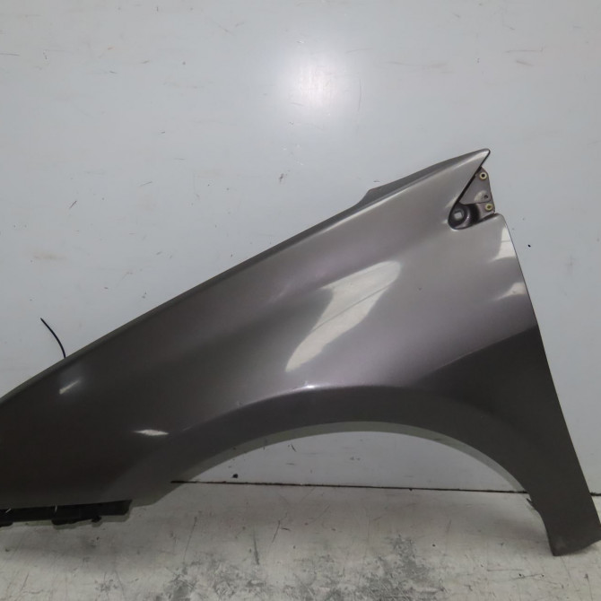 Aile avant gauche occasion RENAULT LAGUNA III Phase 2 11-2010->03-2013 2.0 DCI 16v 130ch 631010032R 1