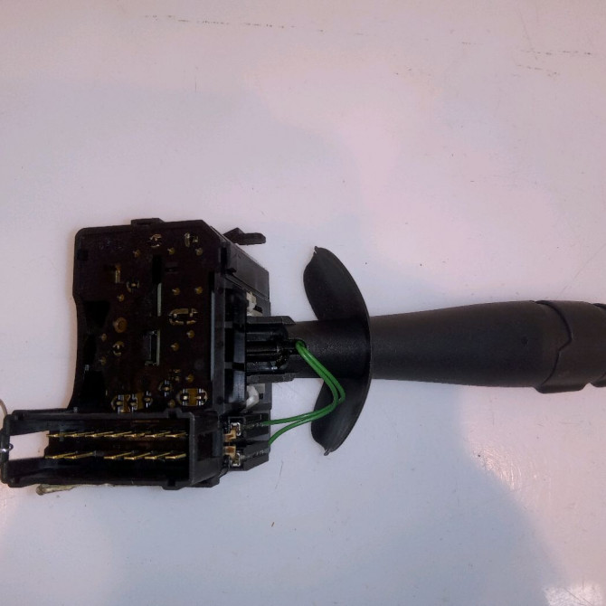 Commande essuie glace occasion RENAULT CLIO II Phase 2 06-2001->07-2006 1.5 DCI 70ch 2