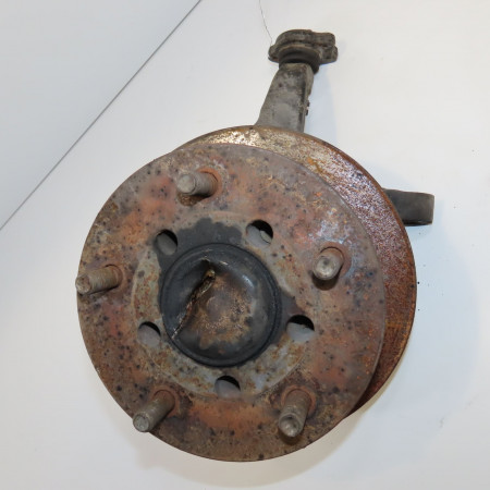 Moyeu avg occasion NISSAN CABSTAR