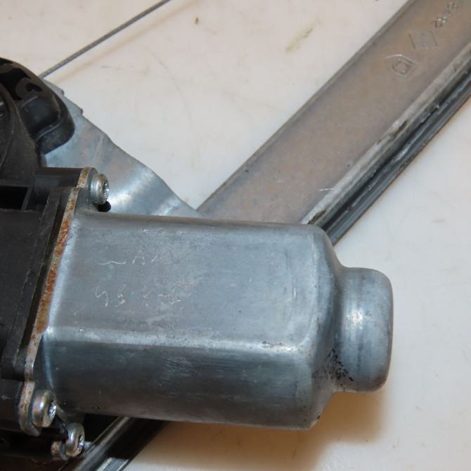 Mecanisme+moteur leve-glace avg occasion DACIA LOGAN I Phase 2 07-2008->12-2012 1.4 MPI 8200901099 3