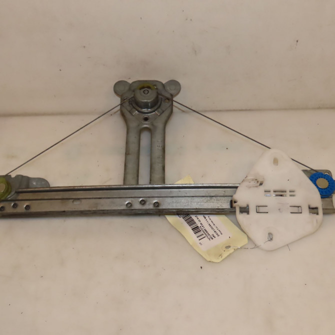 Mecanisme leve-glace arrière gauche occasion DACIA LOGAN I Phase 2 07-2008->12-2012 1.4 MPI 8200783890 2