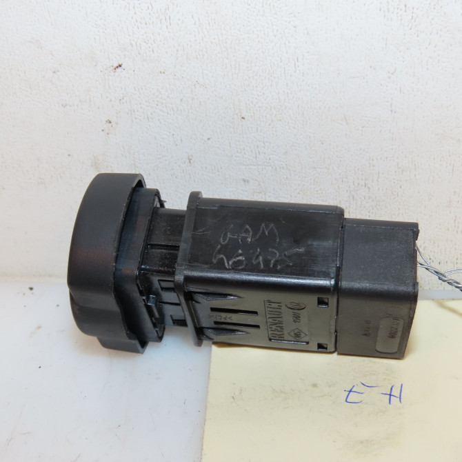 Bouton de warning occasion DACIA LOGAN I Phase 2 07-2008->12-2012 1.4 MPI 252905315R 3