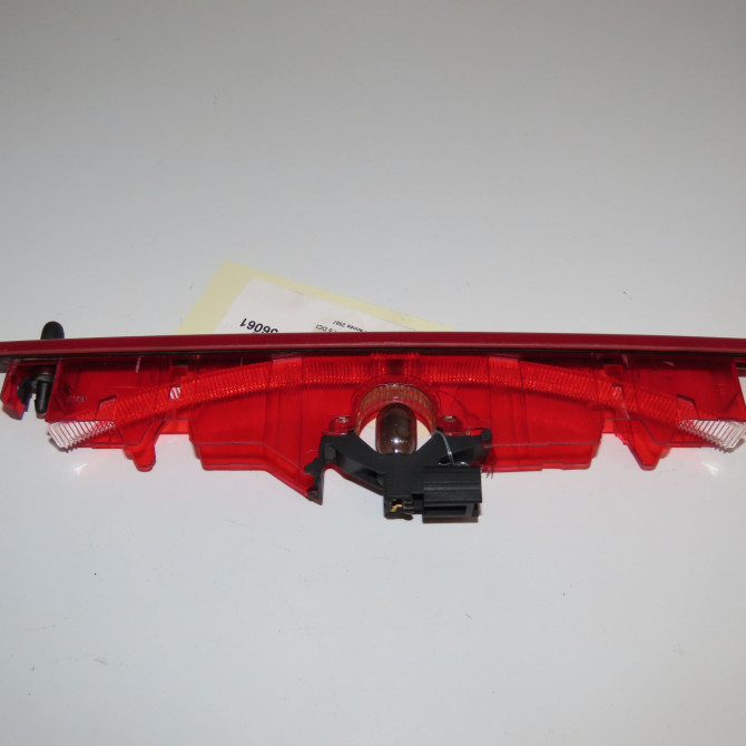 Feux stop supplementaire occasion RENAULT CLIO III Phase 1 09-2005->03-2009 1.5 DCI 70ch 8200245578 2