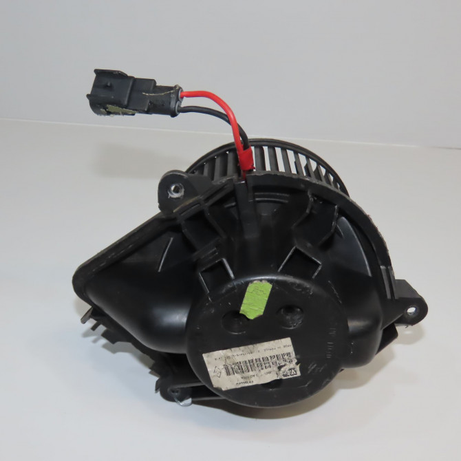 Ventilateur de chauffage occasion RENAULT SCENIC I Phase 2 08-1999->06-2003 1.9 DTI 100ch 7701048387 4