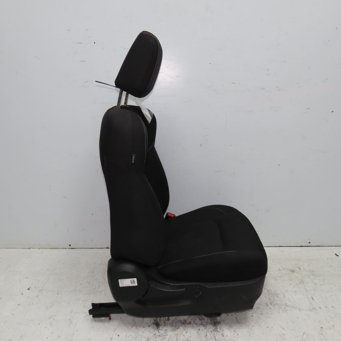 Siège avant droit occasion ISUZU 146 Phase 1 04-1995->04-1999 1.9 D 163ch 2