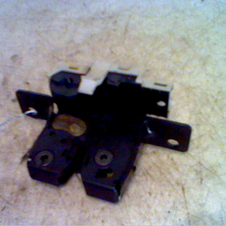 Serrure hayon occasion RENAULT SCENIC II Phase 1 03-2004->09-2006 8200947699