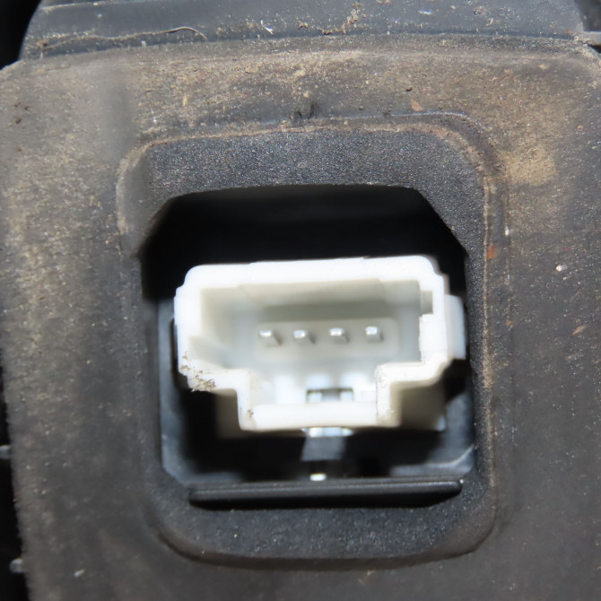 Feu arrière gauche occasion RENAULT SCENIC III Phase 1 04-2009->11-2011 1.9 DCI 130ch 265550013R 3