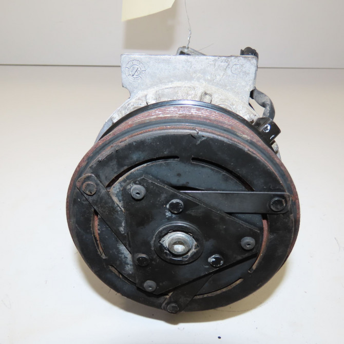 Compresseur air conditionne occasion  926000373R 3