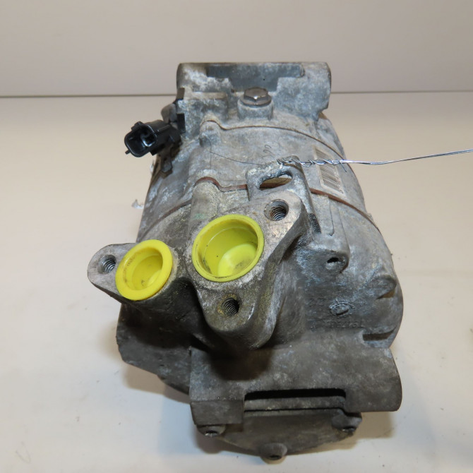 Compresseur air conditionne occasion  926000373R 4