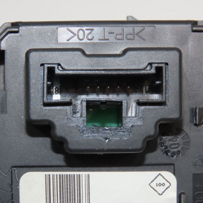 Lecteur de carte occasion RENAULT SCENIC II Phase 1 03-2004->09-2006 1.6i 16v 3