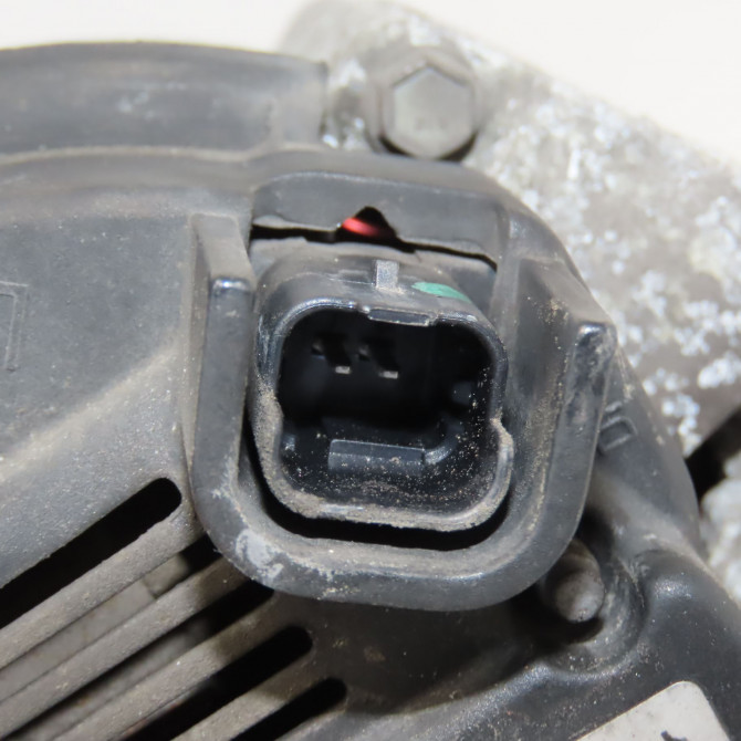 Alternateur occasion RENAULT SCENIC II Phase 1 03-2004->09-2006 1.6i 16v 8200660029 6