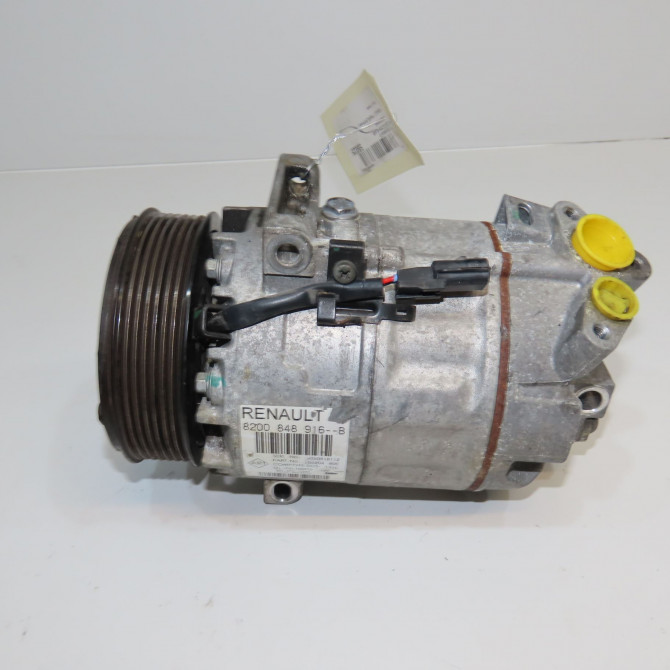 Compresseur air conditionne occasion RENAULT TRAFIC III Phase 1 06-2014->... 926000373R 4