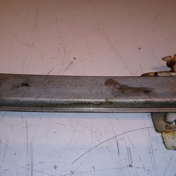 Mecanisme + moteur lève-glace avant droit occasion PEUGEOT 406 9222K5 3