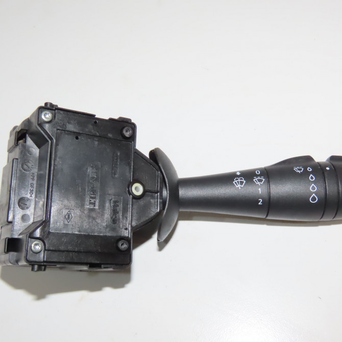 Commande essuie glace occasion RENAULT CLIO IV Phase 1 07-2012->... 1.5 DCI 90ch 8201168013 1