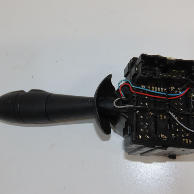 Commande essuie glace occasion RENAULT CLIO IV Phase 1 07-2012->... 1.5 DCI 90ch 8201168013 2