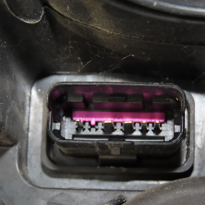 Phare droit occasion RENAULT CLIO IV Phase 1 07-2012->... 1.5 DCI 90ch 260106624R 4