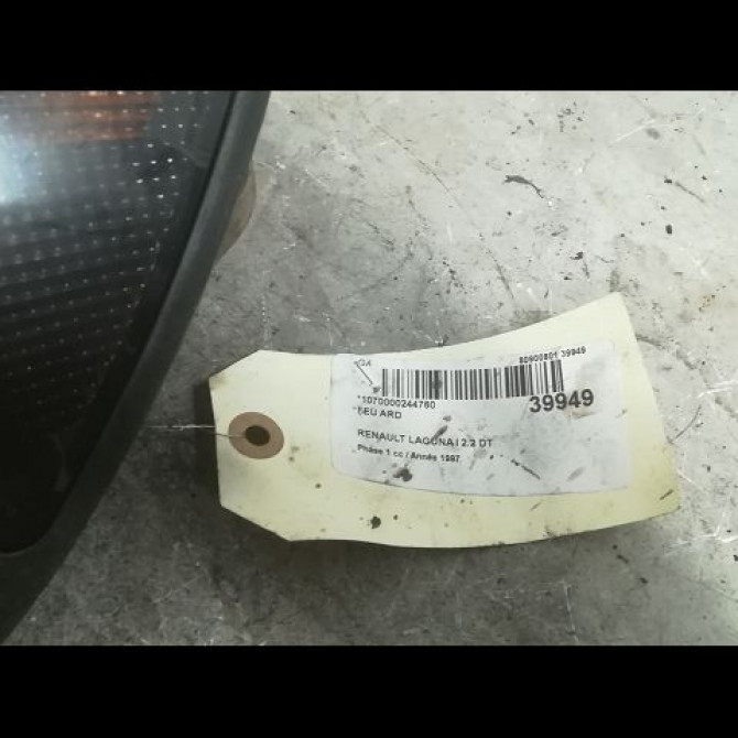 Feu arrière droit occasion RENAULT LAGUNA I Phase 1 01-1994->04-1998 2.2 DT 7701038274 2