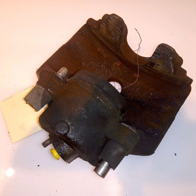 Etrier de frein avant gauche occasion VOLKSWAGEN GOLF PLUS Phase 1 04-1995->04-1999 1.6 TDI 105ch 1K0615123E 2