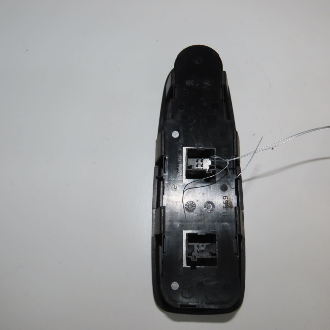 Commande lève-glace porte avant gauche occasion CITROEN C4 PICASSO I Phase 1 01-2007->10-2013 1.6 HDi 16v 110ch 6554YH 2