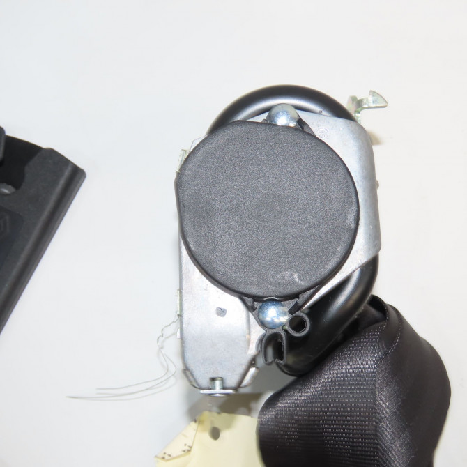 Ceinture avant droite occasion RENAULT CLIO IV Phase 1 07-2012->... 1.5 DCI 90ch 868840454R 4